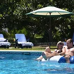 Villa Lagos Algarve For Families & Friends, 6 Bedrooms, 7 Bathrooms, Pool, Bbq, Heating