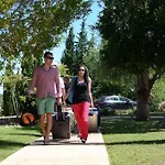 Lagos Algarve For Families & Friends, 6 Bedrooms, 7 Bathrooms, Pool, Bbq, Heating Villa *