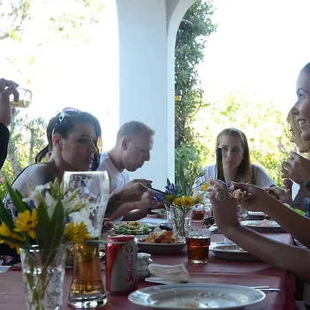 Lagos Algarve For Families & Friends, 6 Bedrooms, 7 Bathrooms, Pool, Bbq, Heating Villa