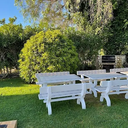 别墅 Lagos Algarve For Families & Friends, 6 Bedrooms, 7 Bathrooms, Pool, Bbq, Heating